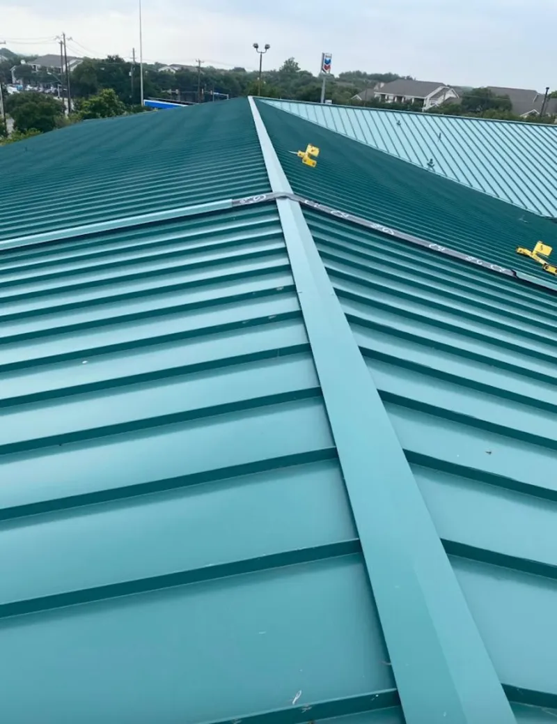 Green commercial metal roof ridge and valley for Metal Roof Repair in Fort Hunt
